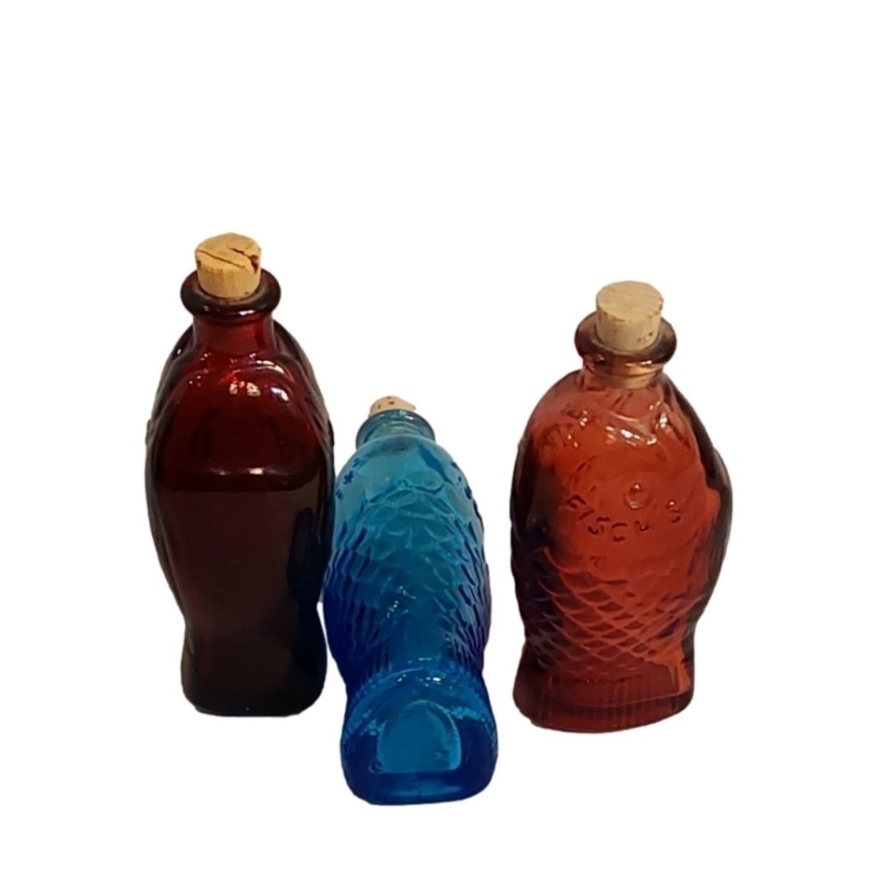VINTAGE‎ WHEATON TRIO FISH GLASS BOTTLE FLASK WITH CORK
